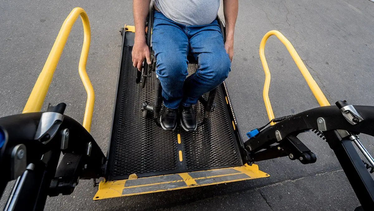 Transport de personne à mobilité réduite